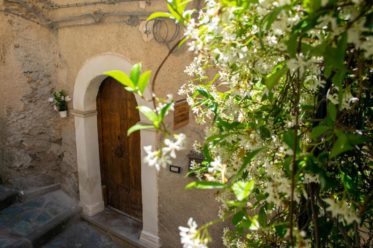 Villa Palazzo Del Diplomatico à Belmonte Calabro Extérieur photo